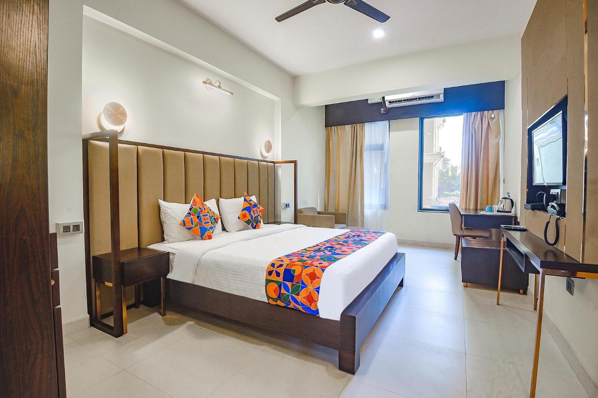 Fabhotel Prime Infantaria Comfort - 200M From Calangute Beach Ngoại thất bức ảnh