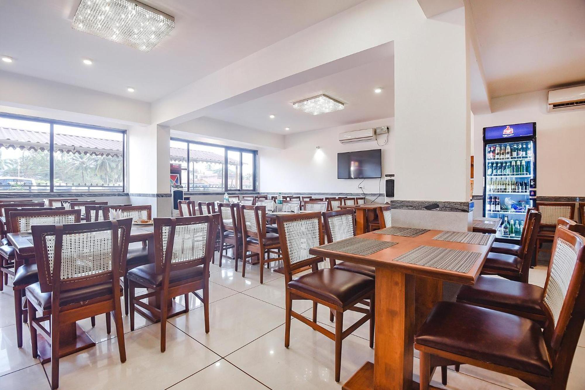Fabhotel Prime Infantaria Comfort - 200M From Calangute Beach Ngoại thất bức ảnh